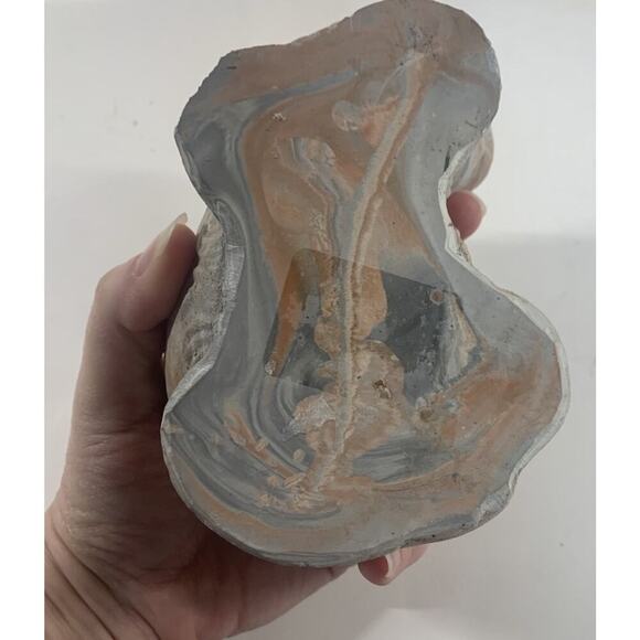 House Hippo Light Terracotta Swirl Sandstone Planter - Picture 6 of 8